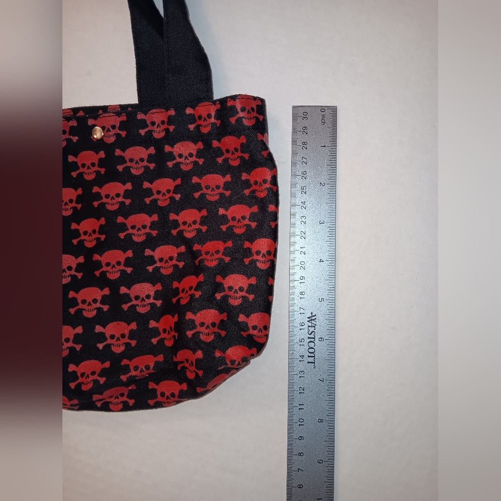 Skull Pattern Red Black Small Bag Tiny Tote Goth Punk Scene - Picture 6 of 6